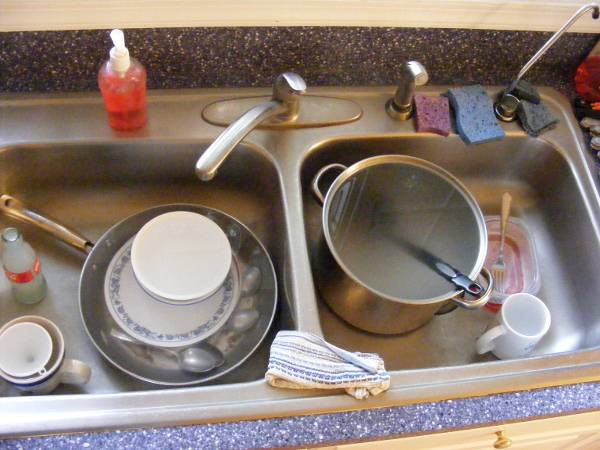 Sink full of dishes